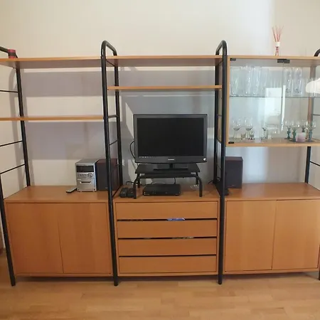 Fantastic Modern With Large Private Terrace Norimberga